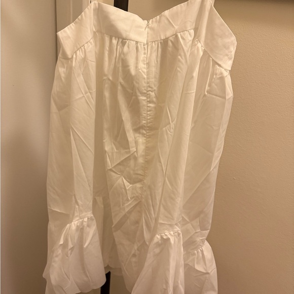 Elegant Micas White Dress with Rhinestone Detailing - Picture 4 of 4
